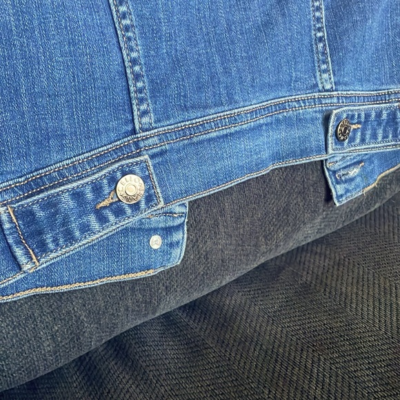 BLUE JEAN JACKET - Picture 5 of 8